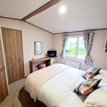 Robin Hood'S Retreat Apartment โรบินฮูดส์เบย์ ภายนอก รูปภาพ