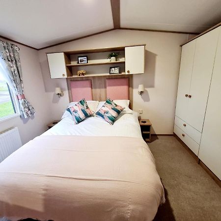 Robin Hood'S Retreat Apartment โรบินฮูดส์เบย์ ภายนอก รูปภาพ
