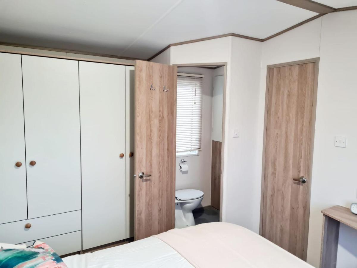 Robin Hood'S Retreat Apartment โรบินฮูดส์เบย์ ภายนอก รูปภาพ